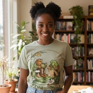 Frog and Toad Graphic T-Shirt - Green